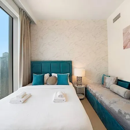 Glorious Fountain,Opera &Burj Sky View 4Br Apt Dubai Exterior foto