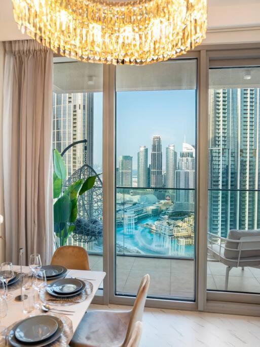 Glorious Fountain,opera &burj Sky View 4br Appartement *
