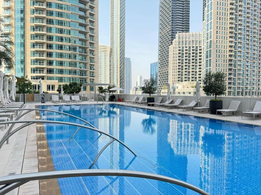Glorious Fountain,opera &burj Sky View 4br Апартаменти