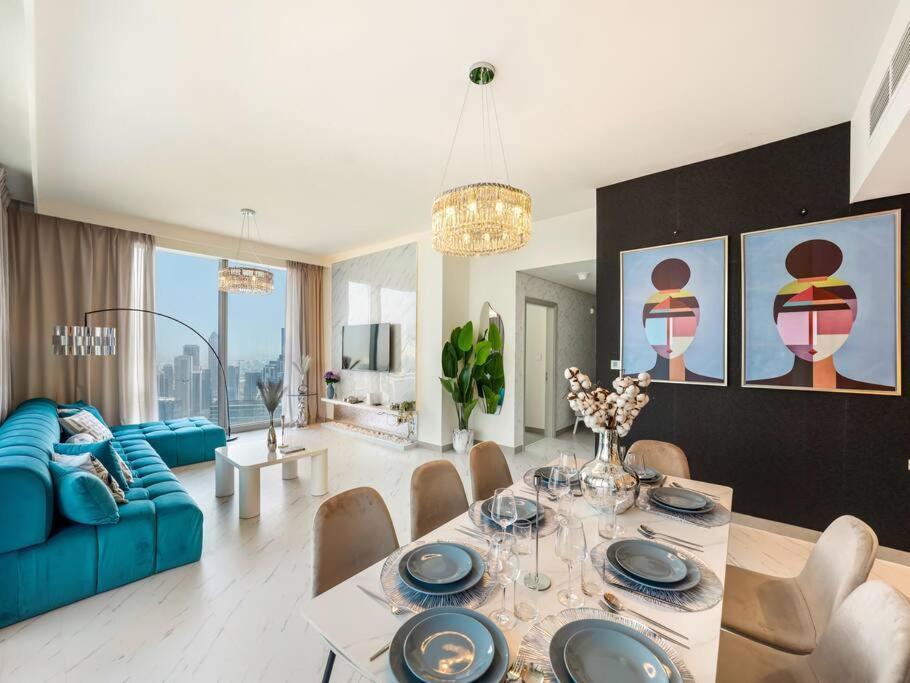Апартаменти Glorious Fountain,opera &burj Sky View 4br *