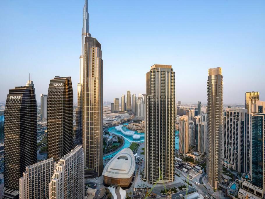 Glorious Fountain,opera &burj Sky View 4br Апартаменти Дубай